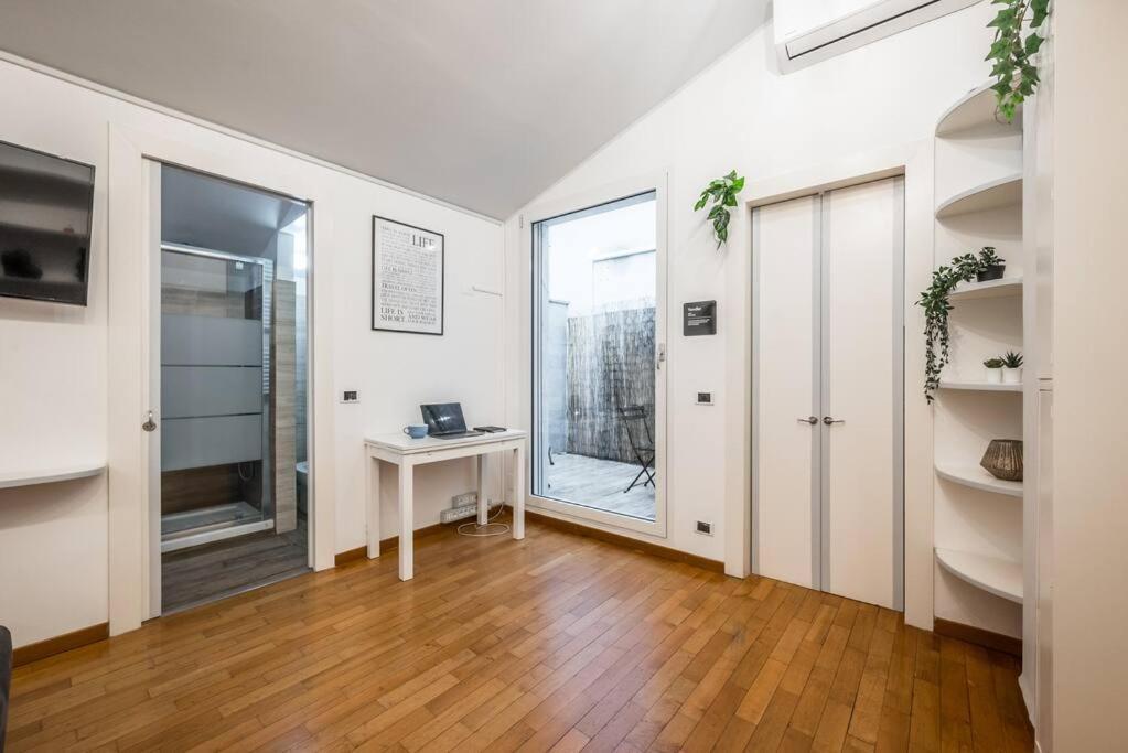 ミラノDuomo In 5 Minutes Cozy And Quietアパートメント エクステリア 写真